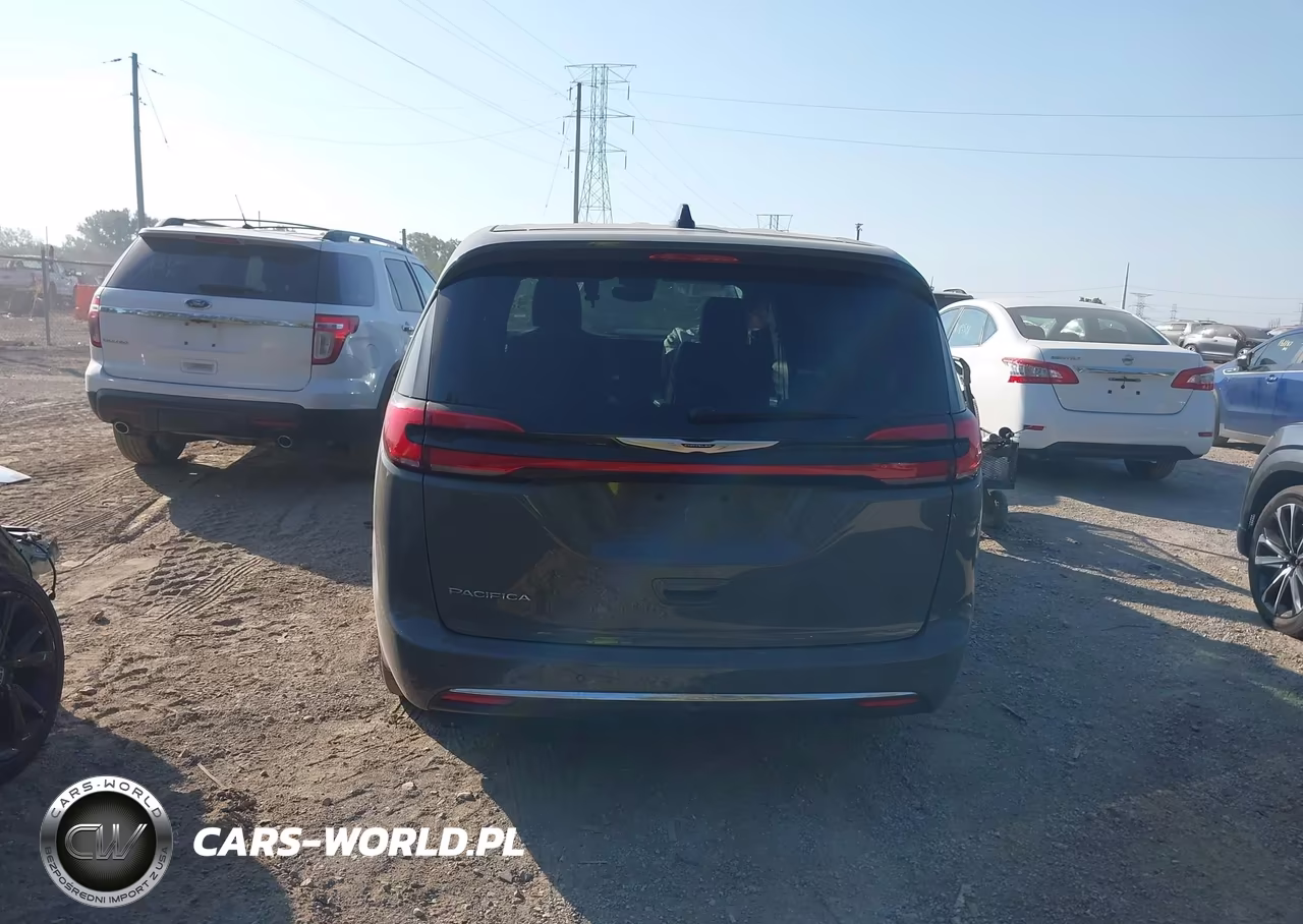 2025 Chrysler Pacifica Select VIN:2C4RC1BG3SR567987 - 16