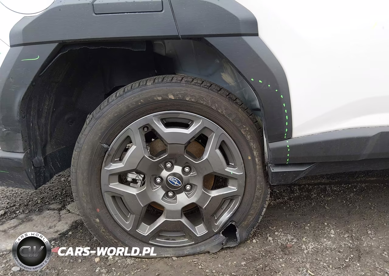 2026 Subaru Outback Premium VIN:JF2BUPBD4TY525771 - 6