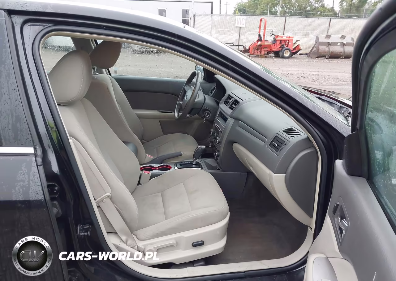 2010 Ford Fusion Hybrid VIN:3FADP0L39AR189290 - 5