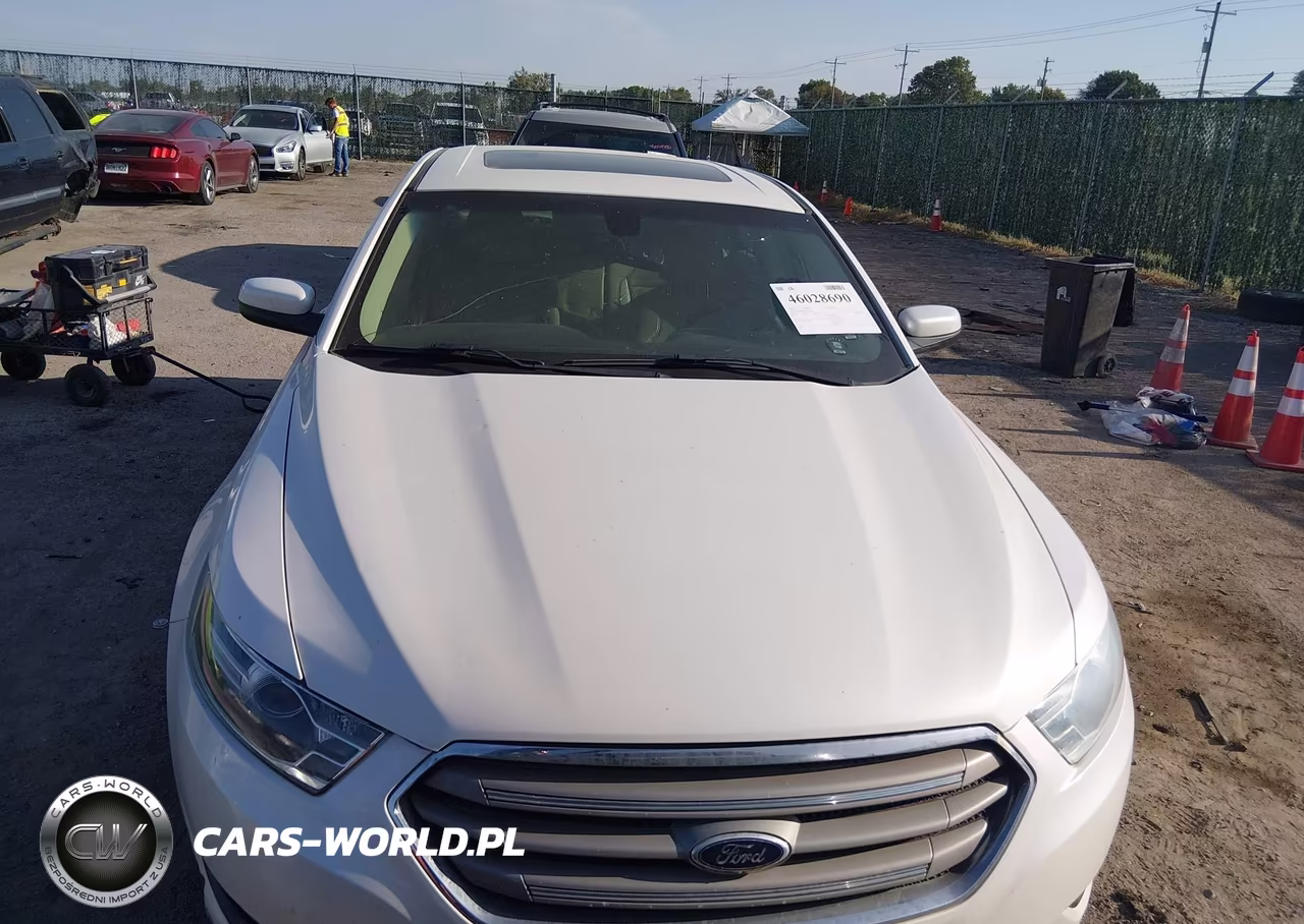 2015 Ford Taurus Sel VIN:1FAHP2E89FG209056 - 12