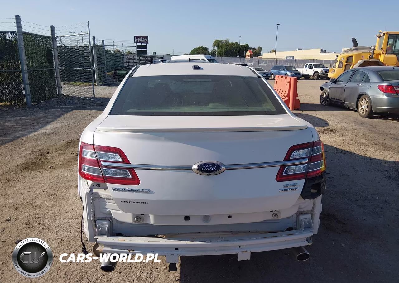 2015 Ford Taurus Sel VIN:1FAHP2E89FG209056 - 16