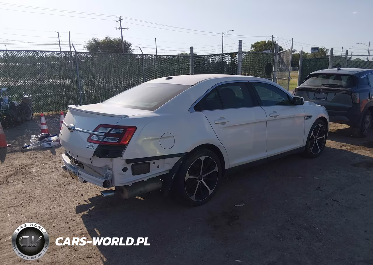 2015 Ford Taurus Sel VIN:1FAHP2E89FG209056 - 4