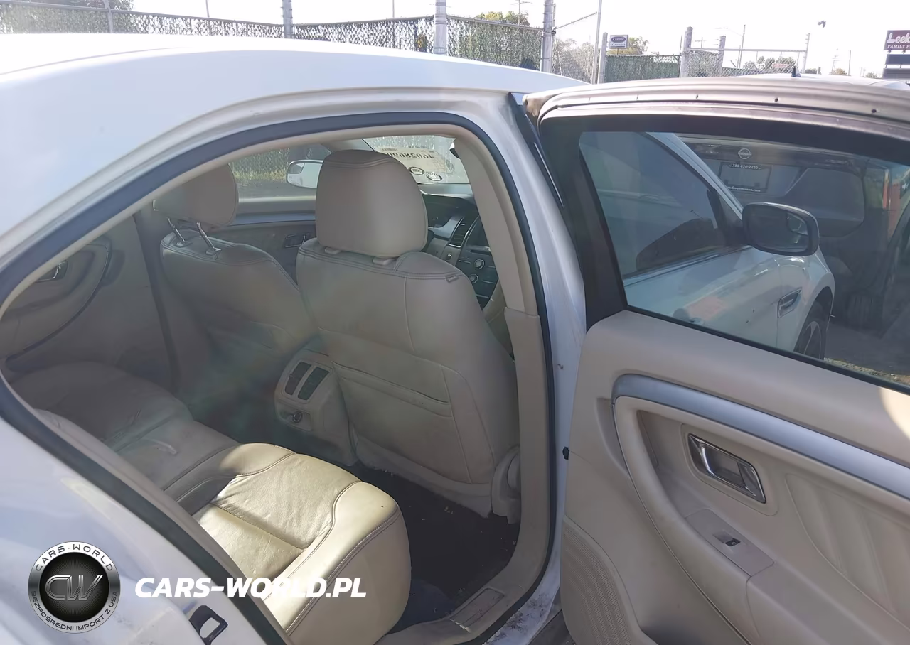 2015 Ford Taurus Sel VIN:1FAHP2E89FG209056 - 8