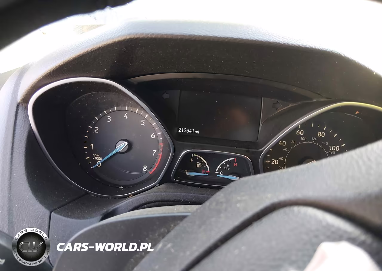 2018 Ford Focus S VIN:1FADP3E20JL227610 - 7