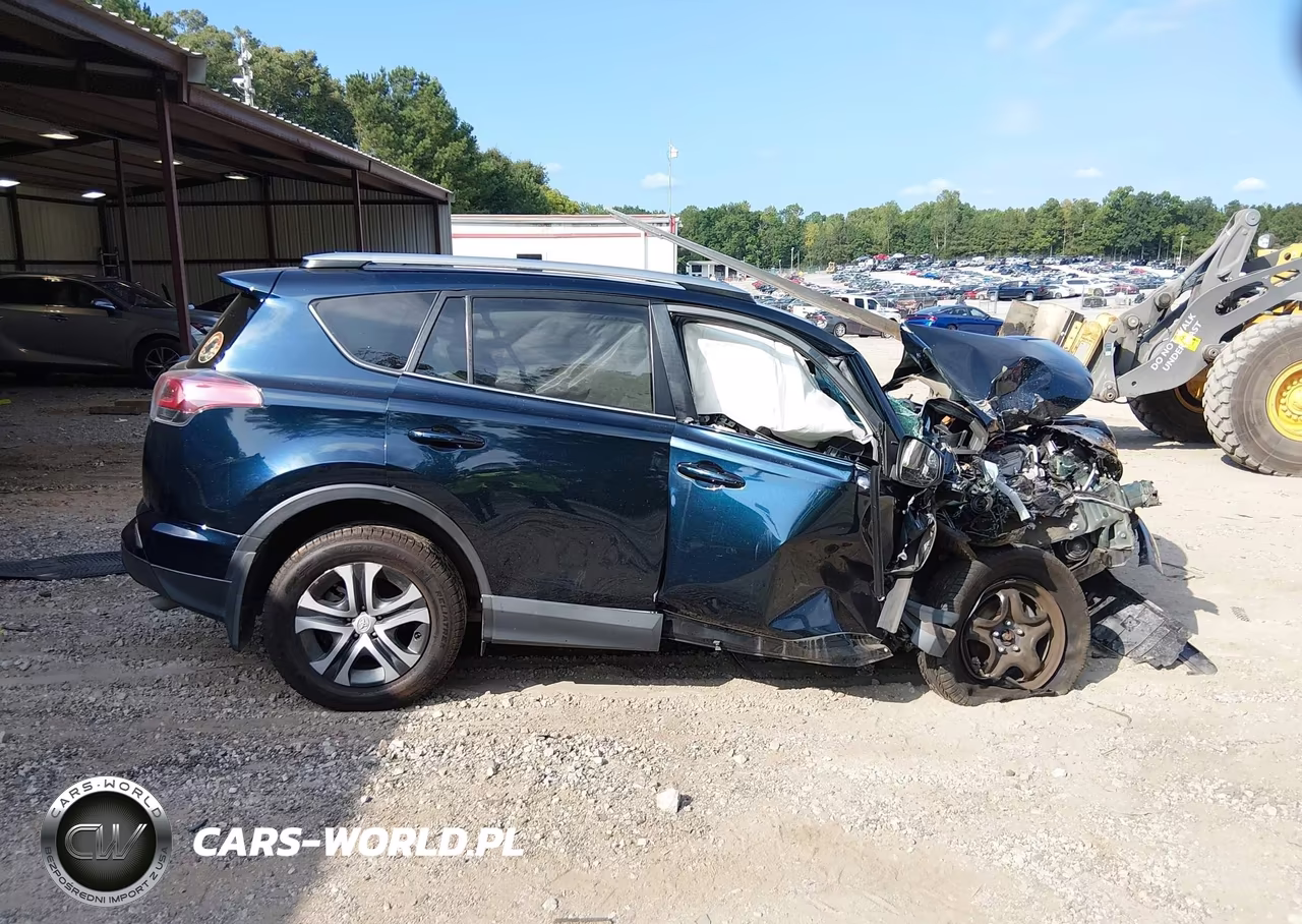 2018 Toyota Rav4 Le VIN:JTMZFREV0JJ165959 - 13
