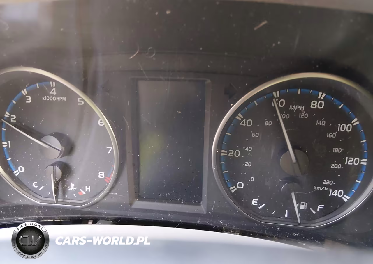 2018 Toyota Rav4 Le VIN:JTMZFREV0JJ165959 - 15