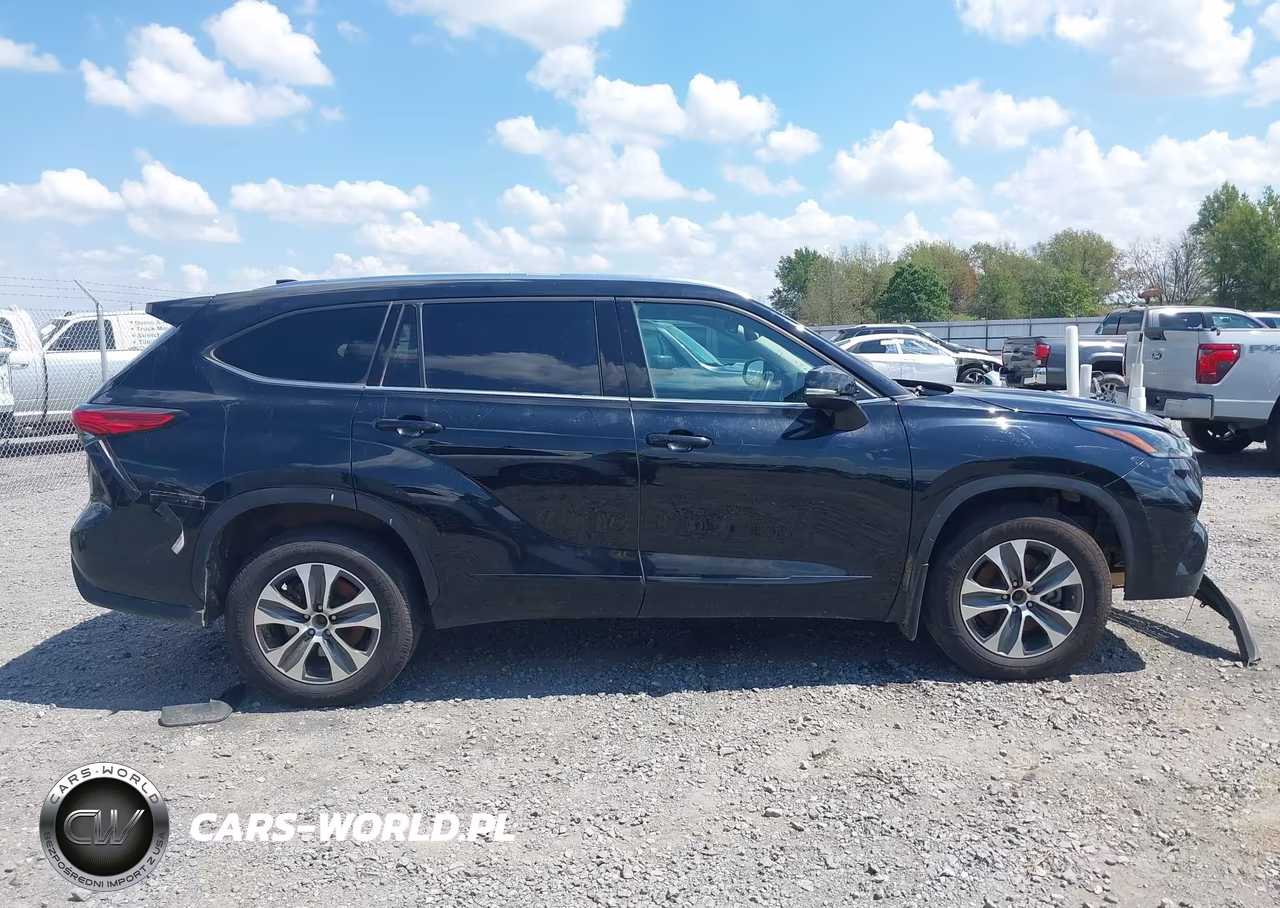 2021 Toyota Highlander Xle VIN:5TDGZRBH9MS157444 - 13