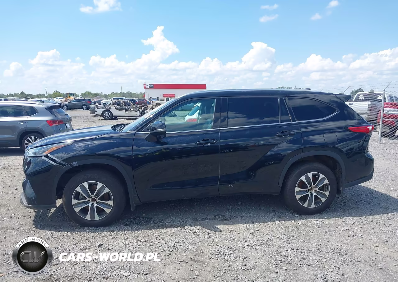 2021 Toyota Highlander Xle VIN:5TDGZRBH9MS157444 - 14
