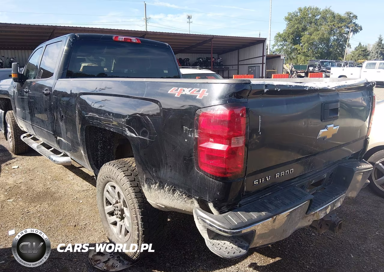 2018 Chevrolet Silverado 2500Hd Lt VIN:1GC1KVEG1JF188172 - 3
