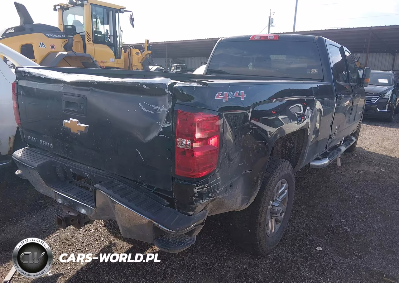 2018 Chevrolet Silverado 2500Hd Lt VIN:1GC1KVEG1JF188172 - 4