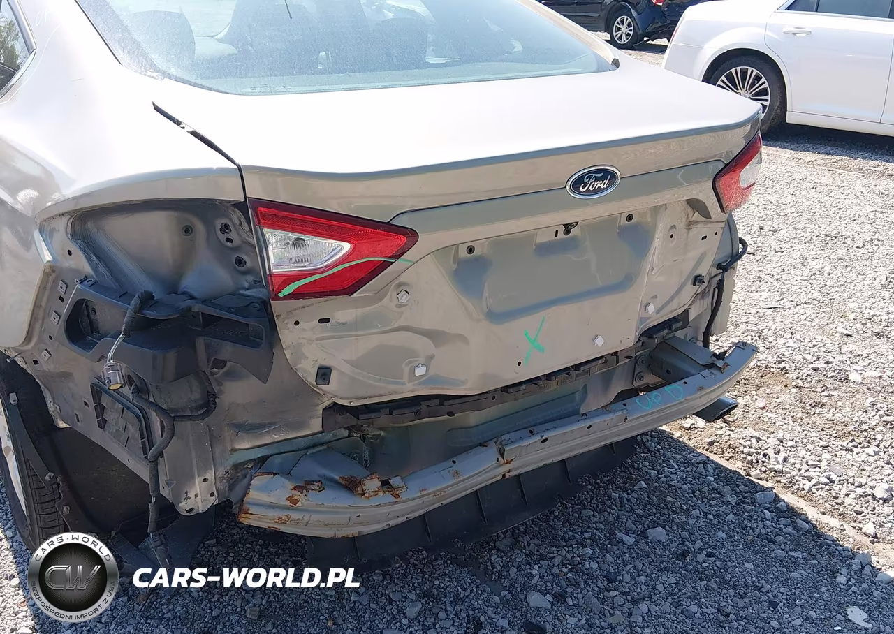 2015 Ford Fusion S VIN:3FA6P0G71FR277134 - 6