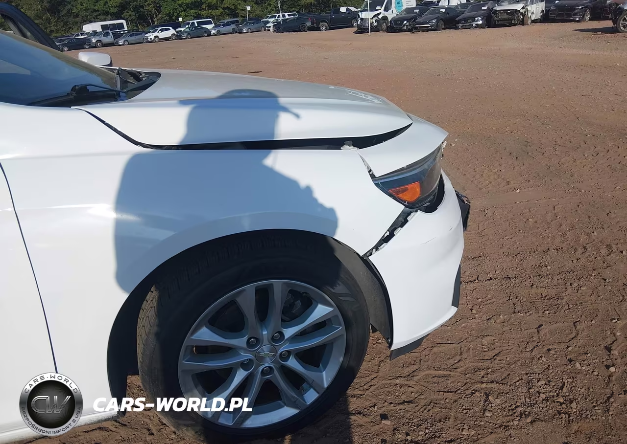2018 Chevrolet Malibu Lt VIN:1G1ZD5ST1JF209268 - 6