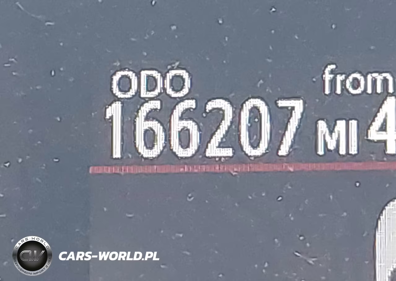 2013 Toyota Prius C Two VIN:JTDKDTB35D1557086 - 15