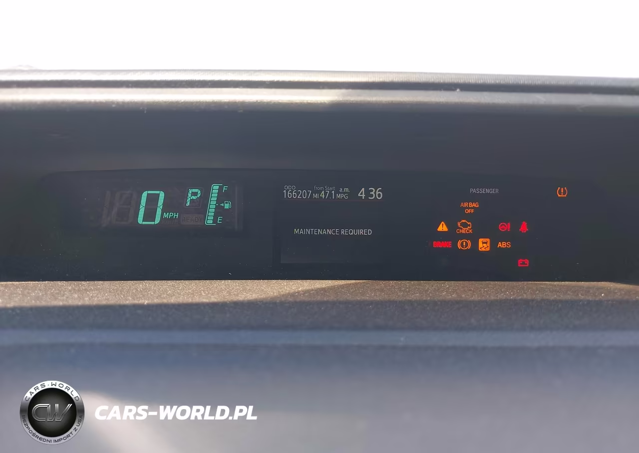 2013 Toyota Prius C Two VIN:JTDKDTB35D1557086 - 7