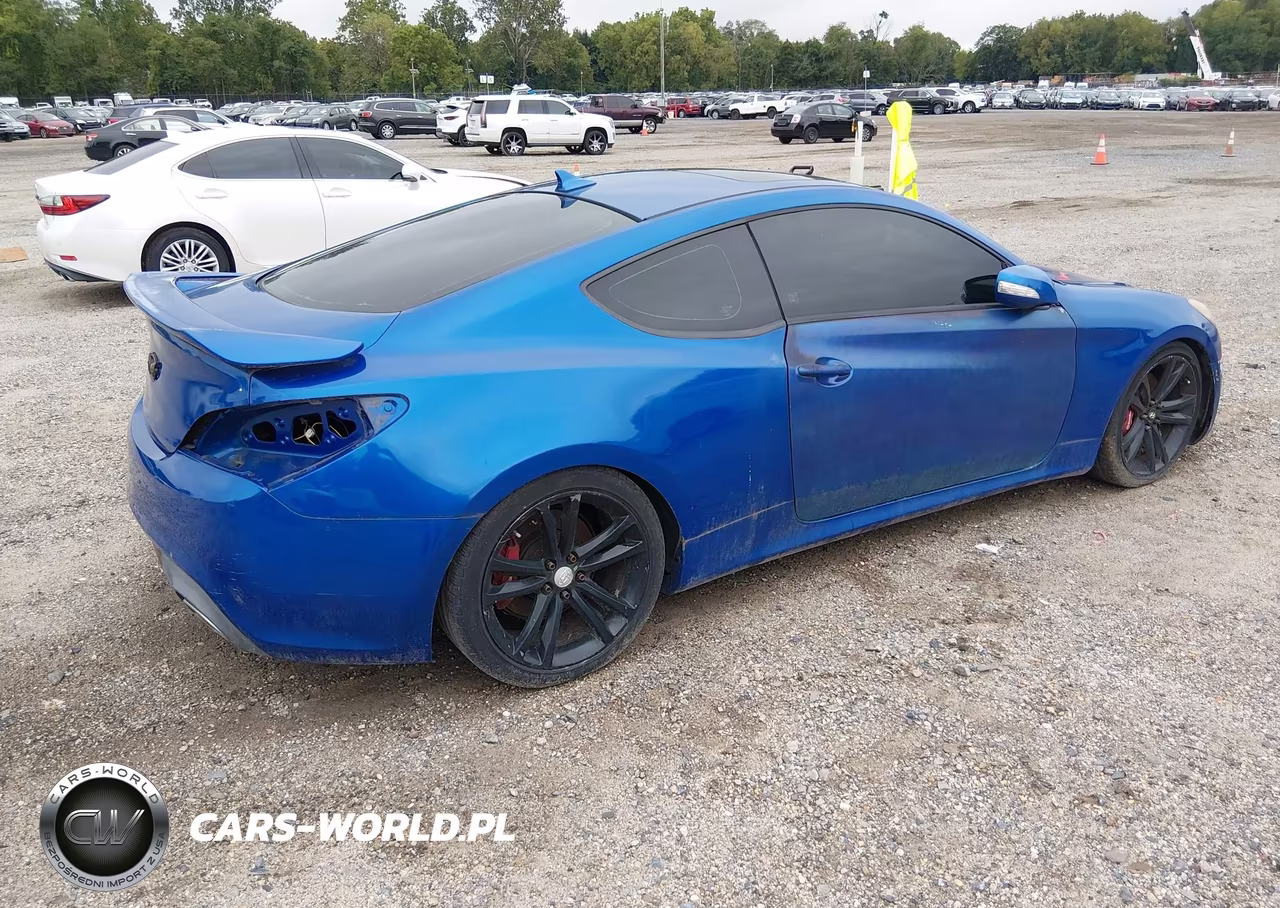 2011 Hyundai Genesis 3.8 Track VIN:KMHHU6KH6BU048994 - 4