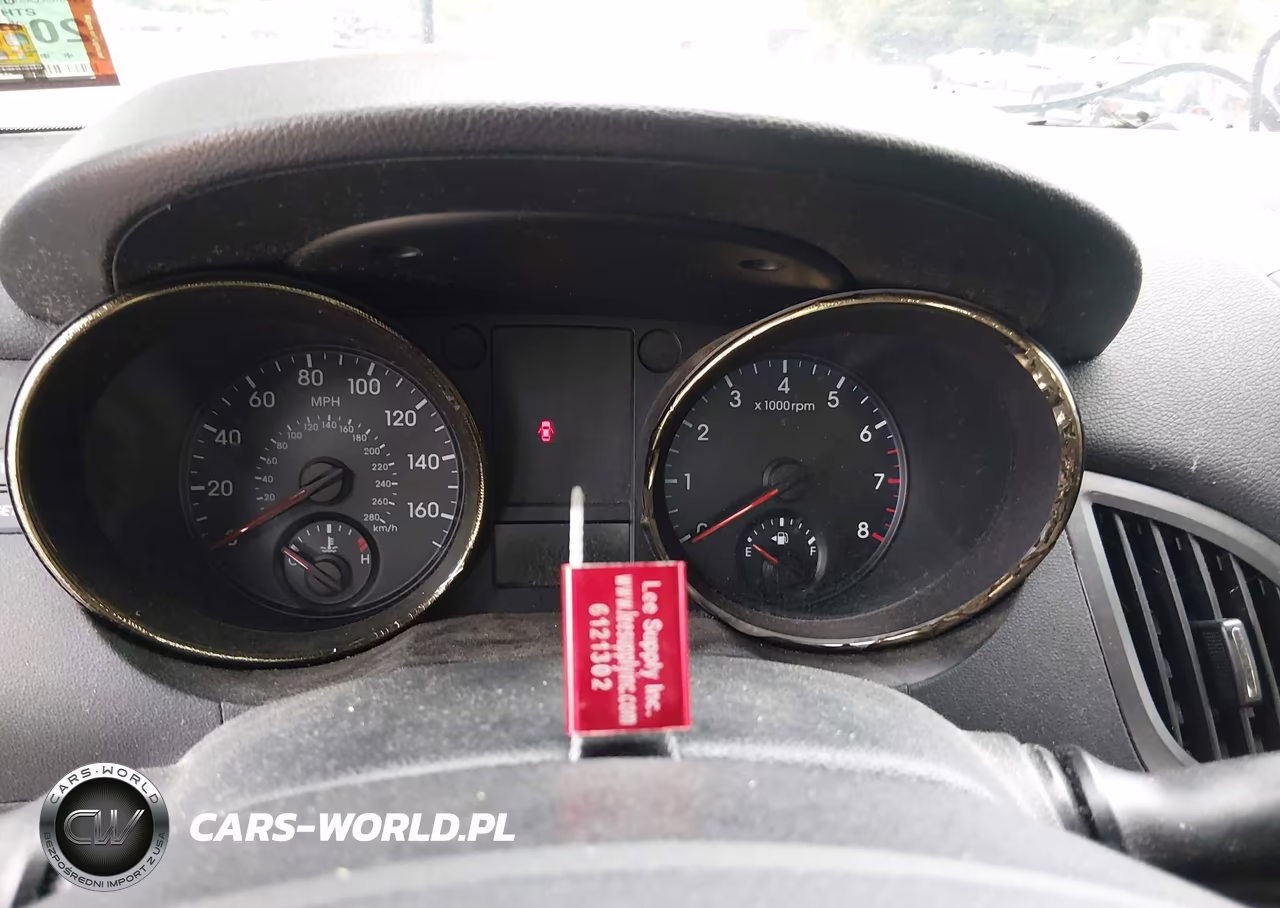 2011 Hyundai Genesis 3.8 Track VIN:KMHHU6KH6BU048994 - 7