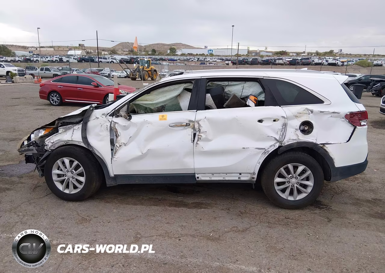 2017 Kia Sorento 2.4L Lx VIN:5XYPG4A35HG212652 - 14