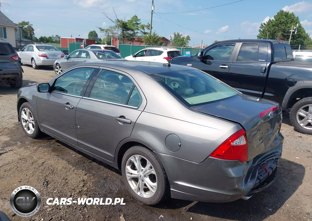2012 Ford Fusion Se VIN:3FAHP0HG5CR203718 - 3