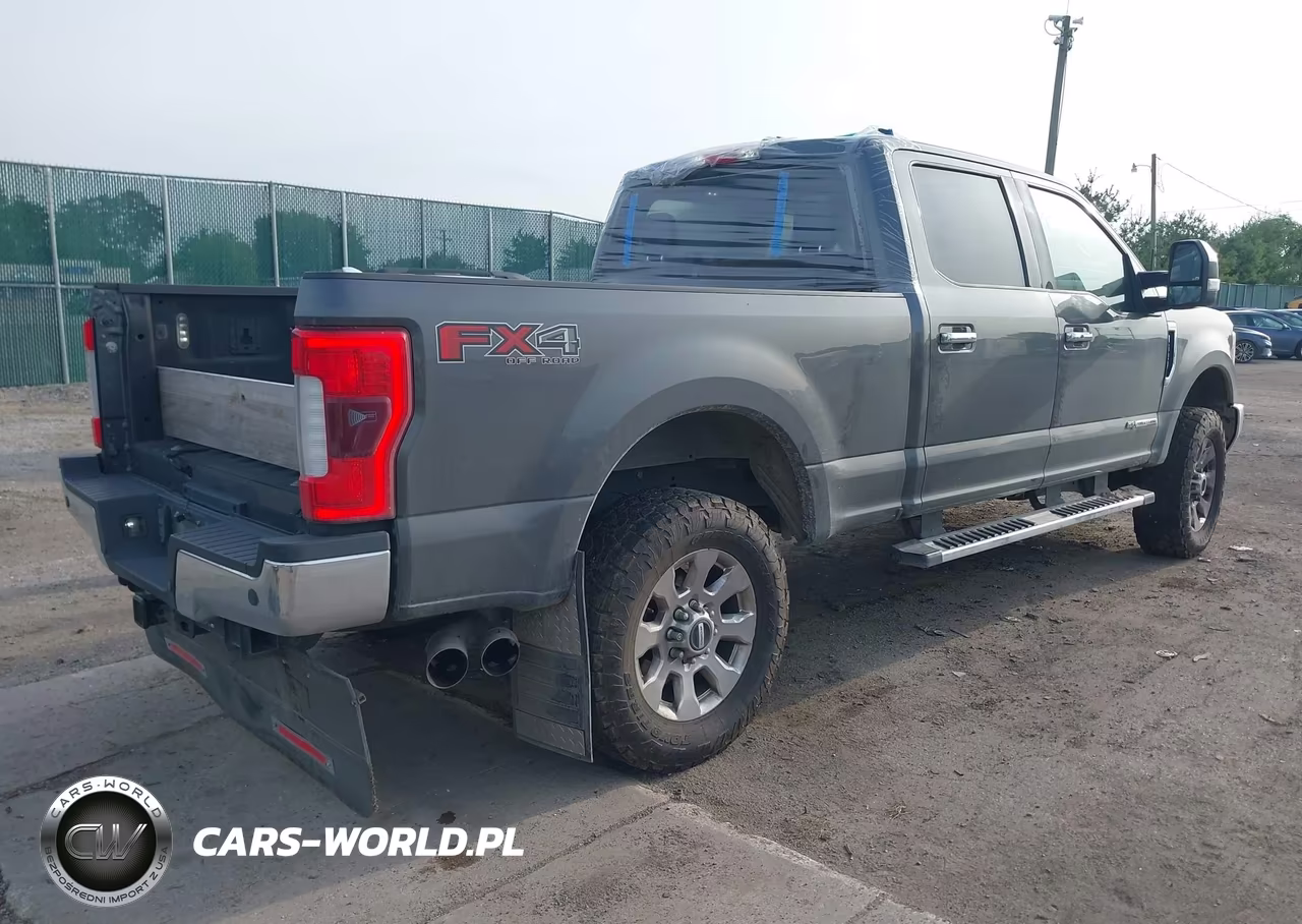 2017 Ford F-250 Lariat VIN:1FT7W2BT5HED56975 - 4