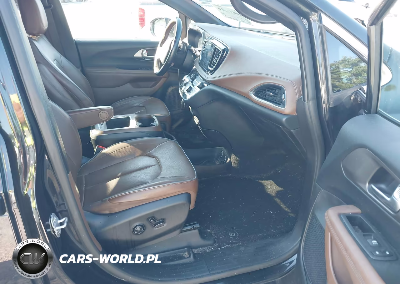 2020 Chrysler Pacifica Limited VIN:2C4RC1GG6LR242132 - 5