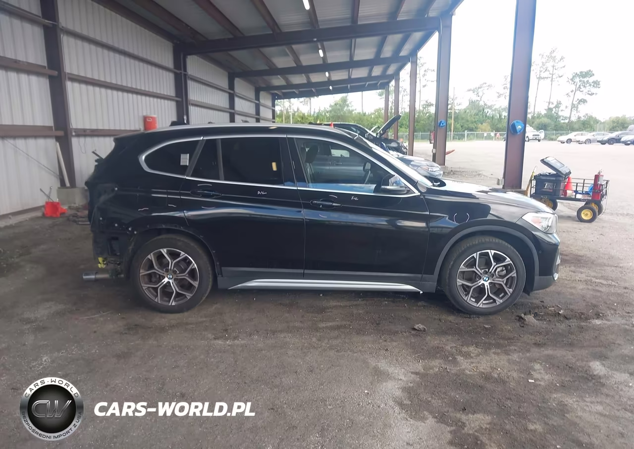 2021 BMW X1 xDrive28I VIN:WBXJG9C02M5S93427 - 13