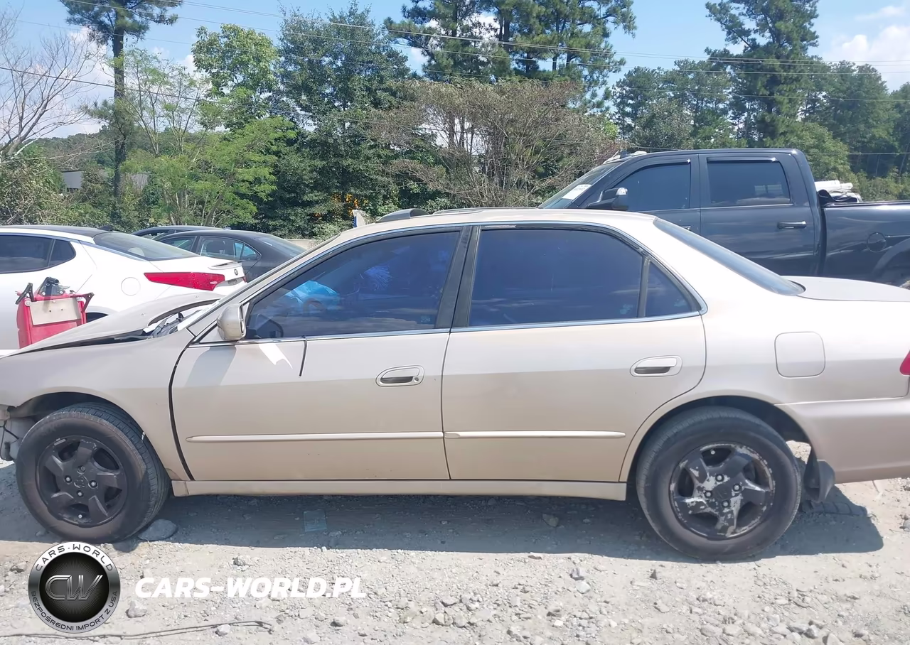 2000 Honda Accord 2.3 Ex VIN:1HGCG5669YA101532 - 14