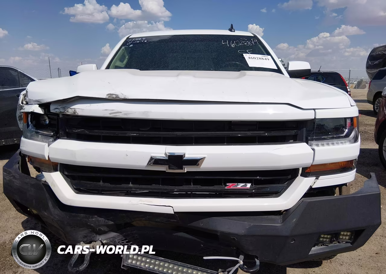 2018 Chevrolet Silverado 1500 2Lt VIN:3GCUKRECXJG614649 - 12