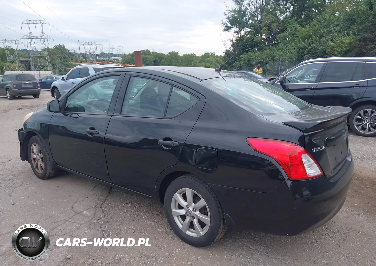 2014 Nissan Versa 1.6 S+ VIN:3N1CN7AP4EL841738 - 3