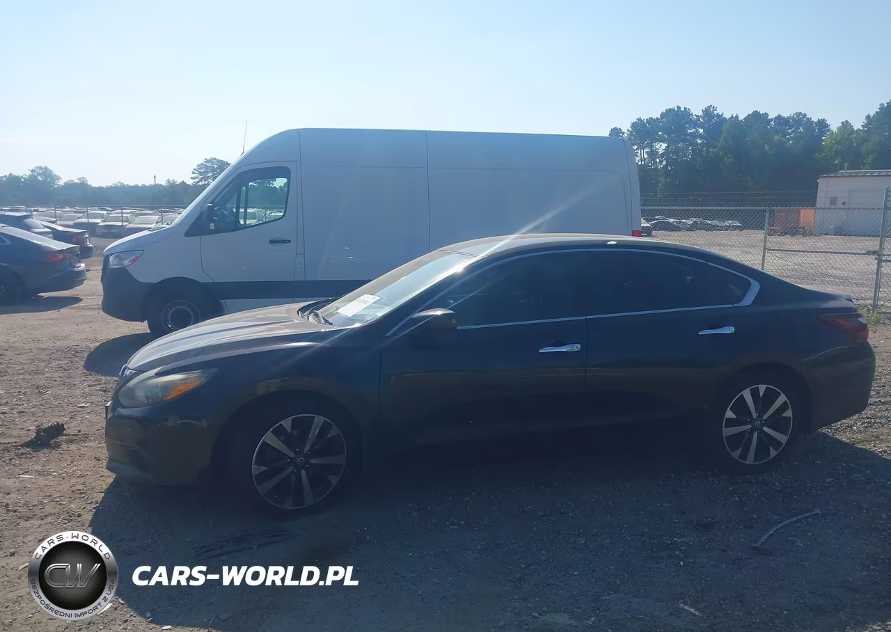 2017 Nissan Altima 2.5 Sr VIN:1N4AL3AP5HC163316 - 14