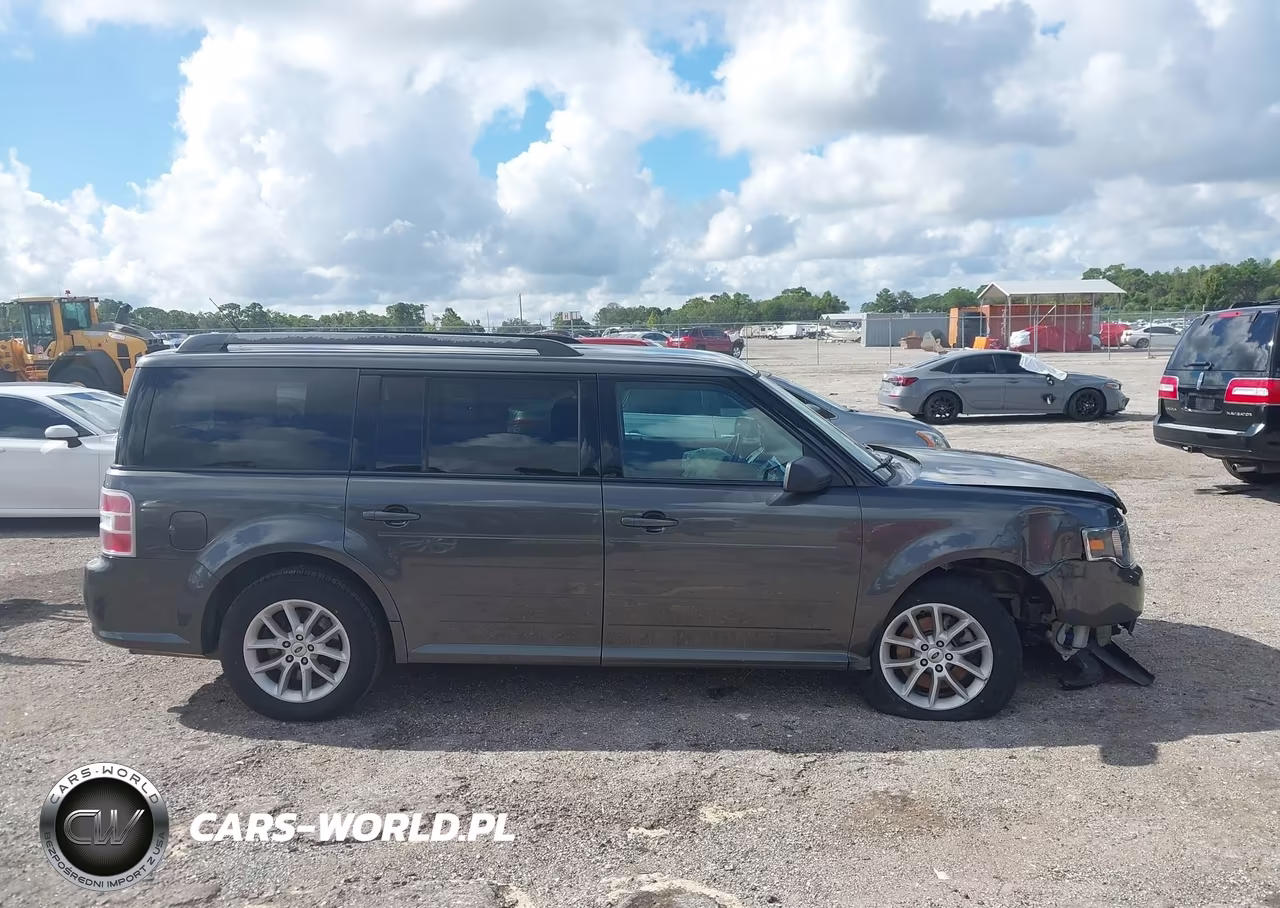 2019 Ford Flex Se VIN:2FMGK5B8XKBA20116 - 13