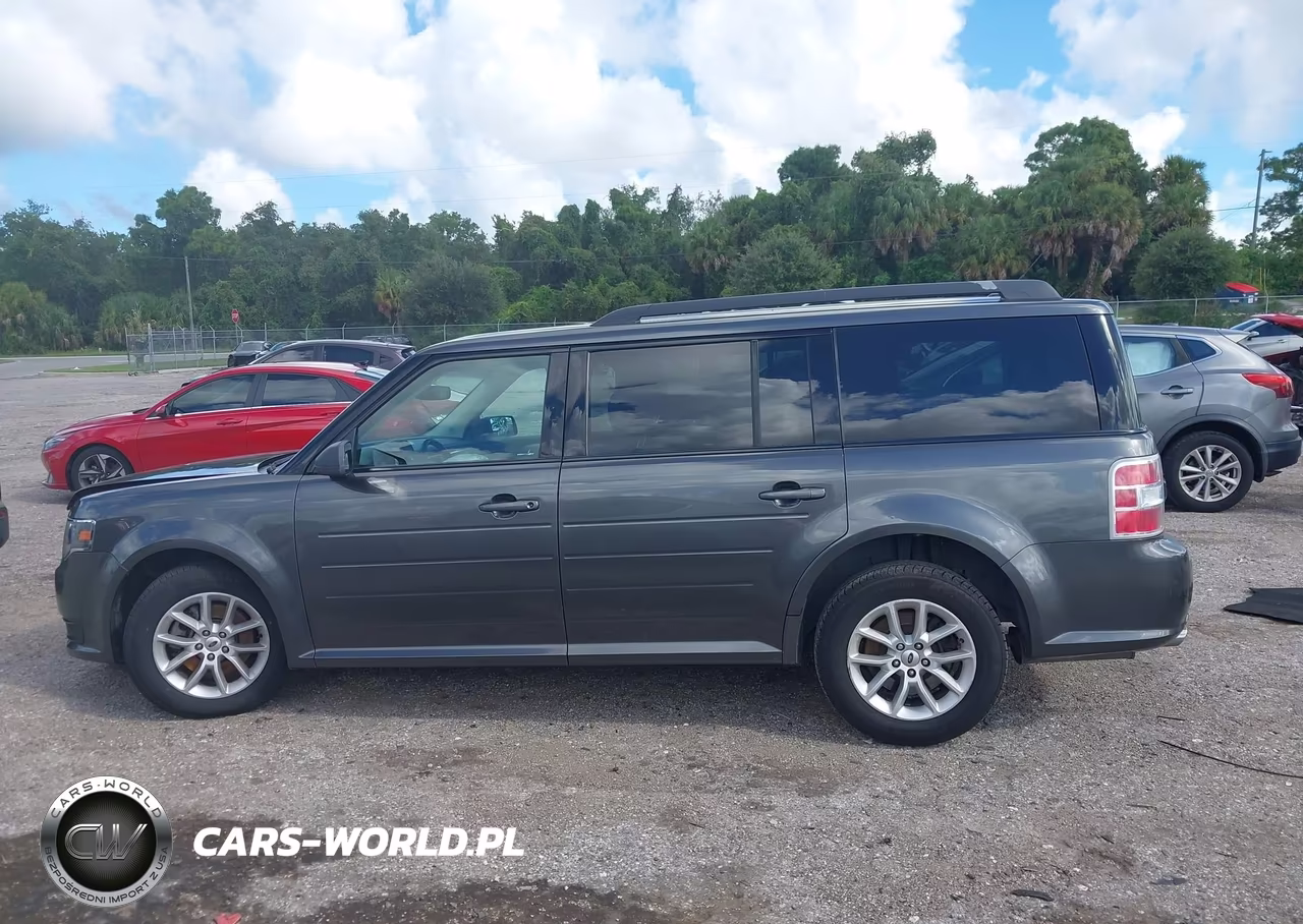 2019 Ford Flex Se VIN:2FMGK5B8XKBA20116 - 14