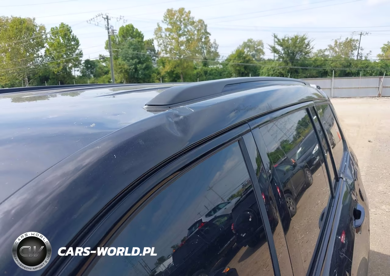 2023 Jeep Grand Cherokee L Altitude 4X4 VIN:1C4RJKAG6P8828741 - 18