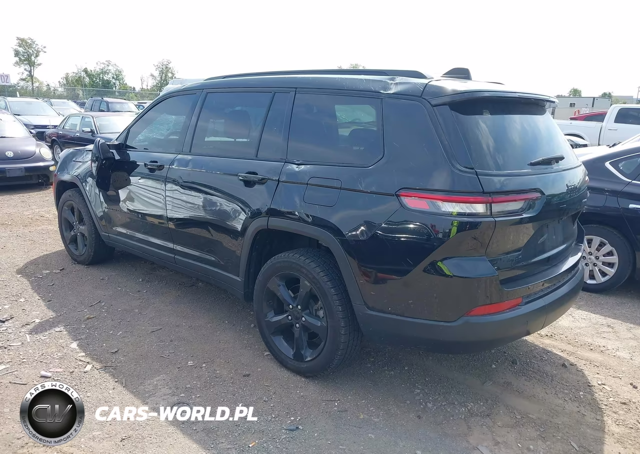2023 Jeep Grand Cherokee L Altitude 4X4 VIN:1C4RJKAG6P8828741 - 3