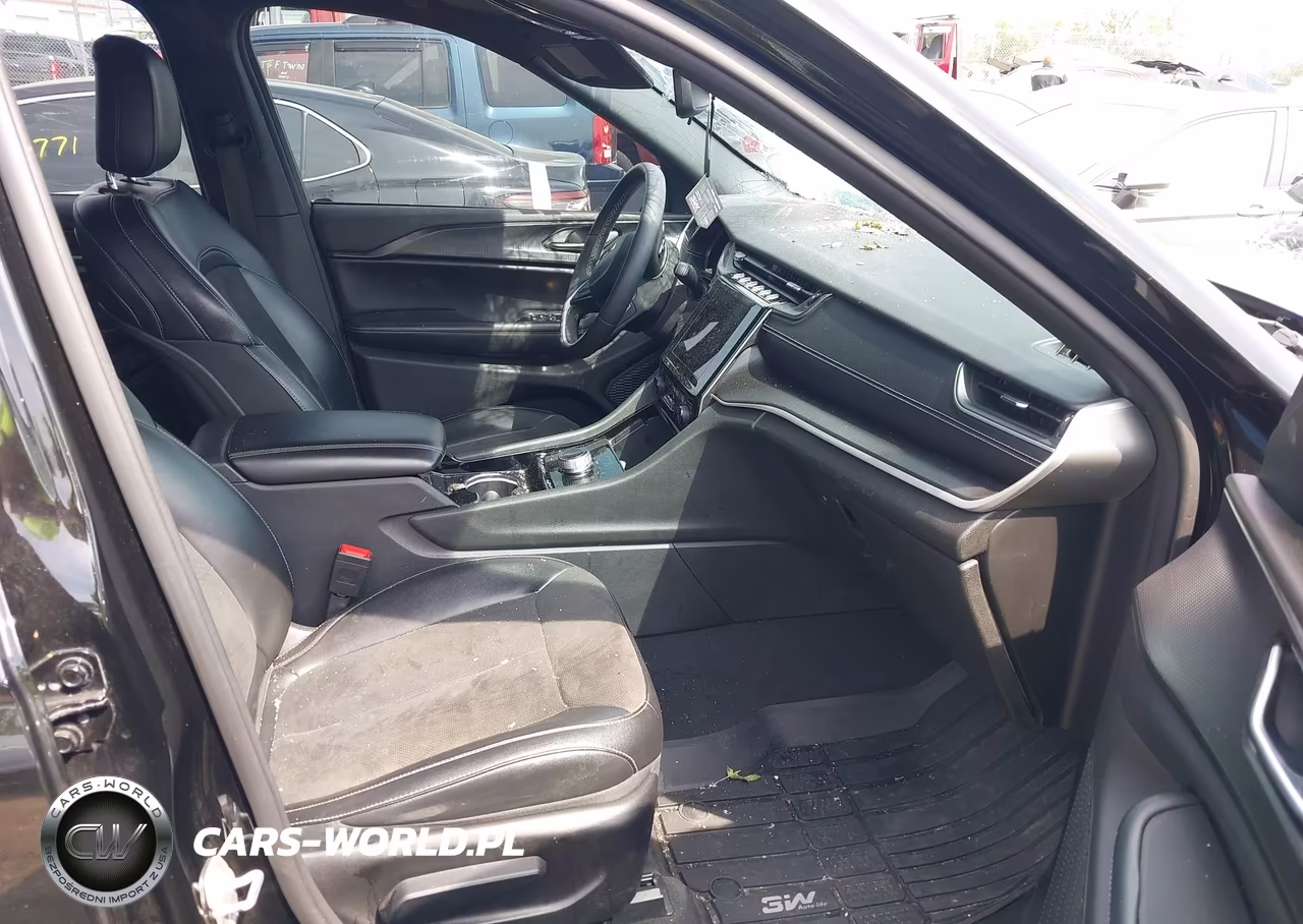 2023 Jeep Grand Cherokee L Altitude 4X4 VIN:1C4RJKAG6P8828741 - 5