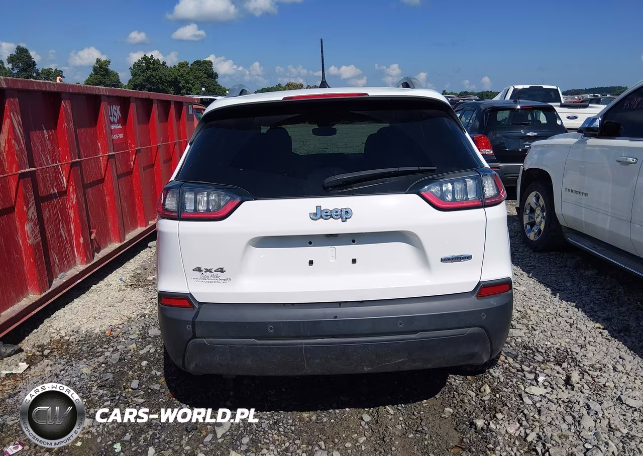 2021 Jeep Cherokee Latitude 4X4 VIN:1C4PJMCB5MD163581 - 16