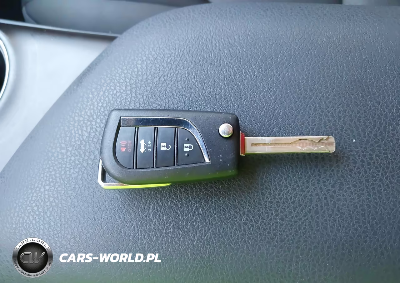 2024 Toyota Camry Le VIN:4T1C11AK6RU220888 - 11