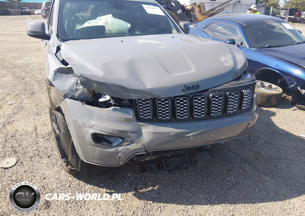 2021 Jeep Grand Cherokee Laredo X 4X4 VIN:1C4RJFAG5MC833834 - 6