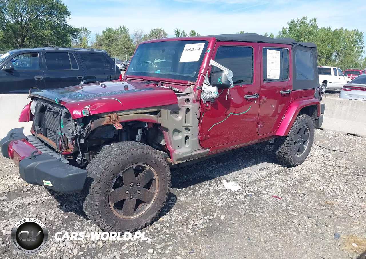 2012 Jeep Wrangler Unlimited Sahara VIN:1C4BJWEG3CL250642 - 2