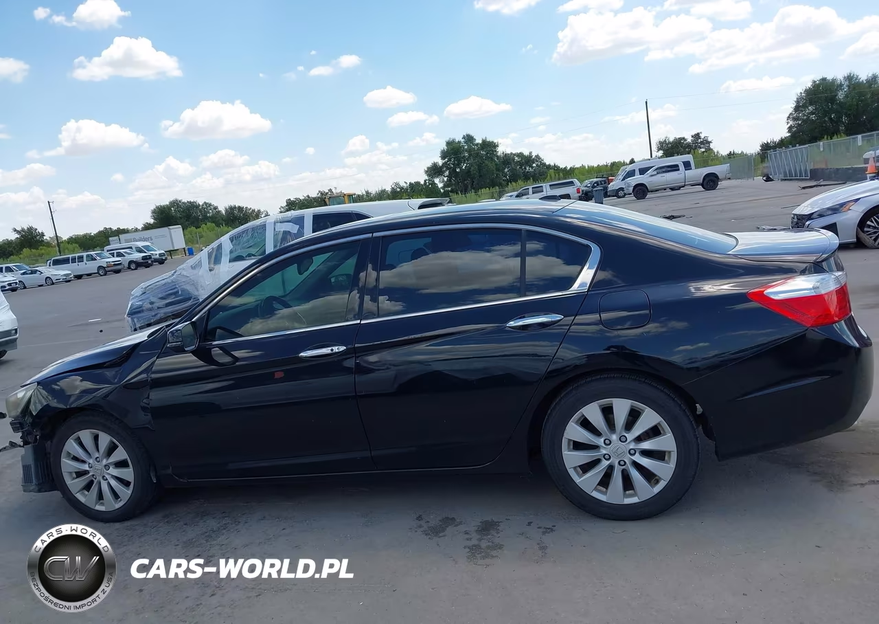 2013 Honda Accord Touring VIN:1HGCR3F9XDA046429 - 15