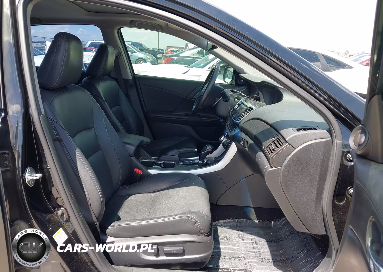 2013 Honda Accord Touring VIN:1HGCR3F9XDA046429 - 5
