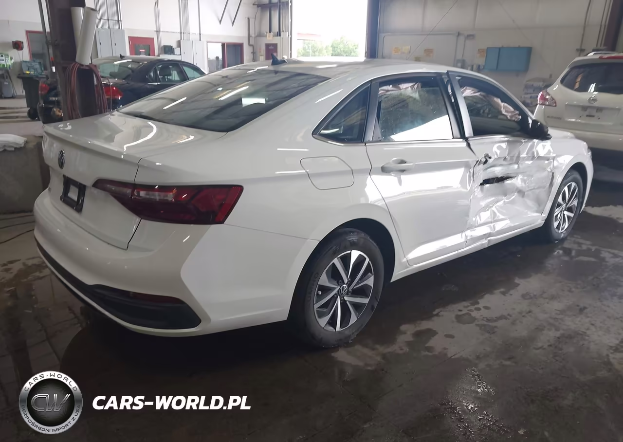 2024 Volkswagen Jetta 1.5T S VIN:3VW5M7BU6RM065607 - 4
