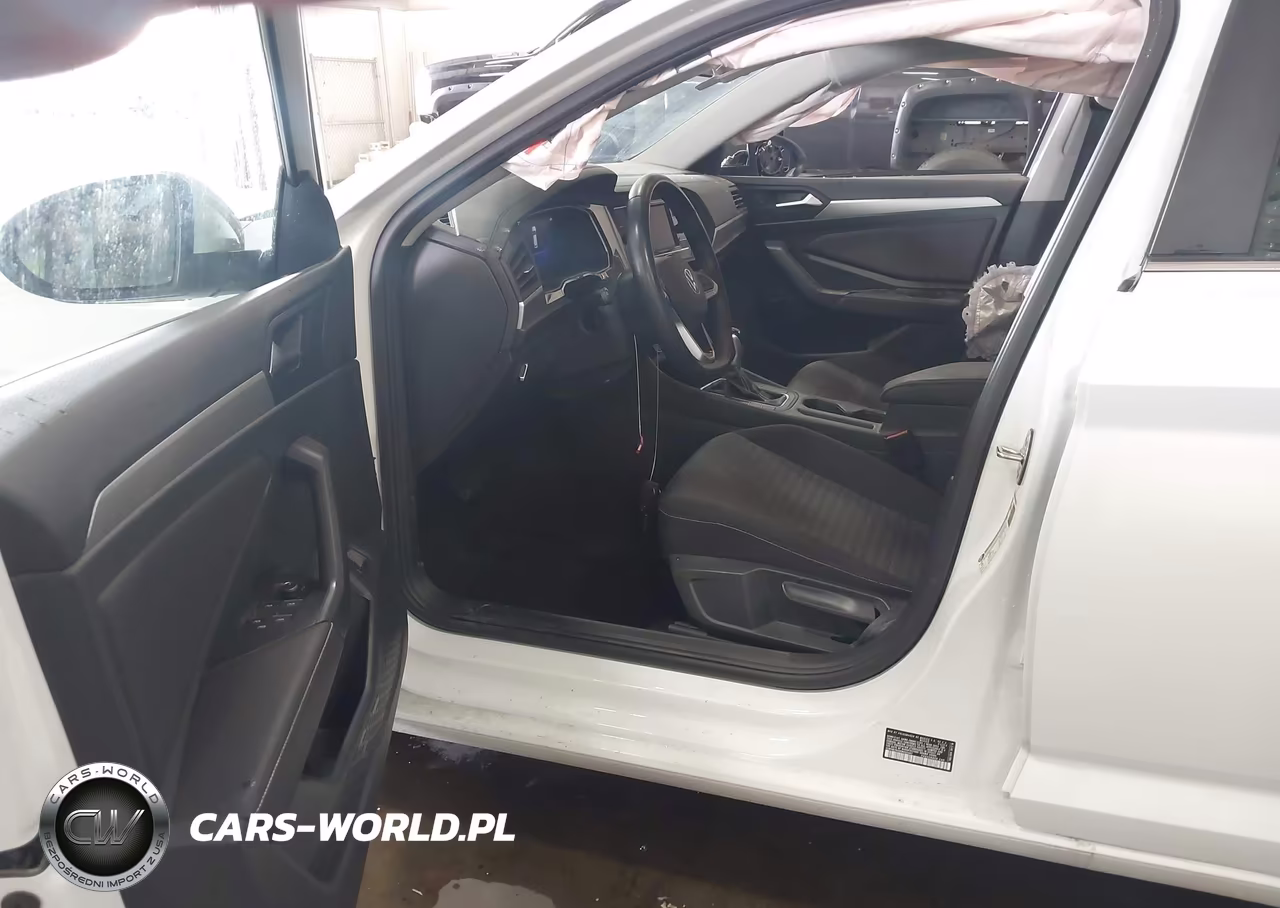 2024 Volkswagen Jetta 1.5T S VIN:3VW5M7BU6RM065607 - 5