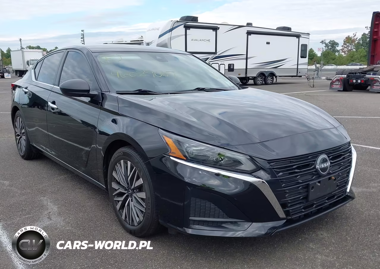 2024 Nissan Altima Sv Fwd