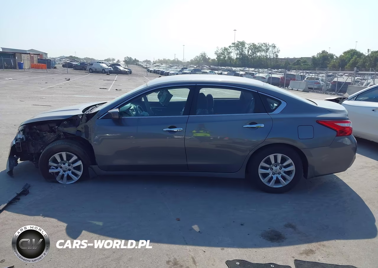 2016 Nissan Altima 2.5 S VIN:1N4AL3AP3GC266765 - 15