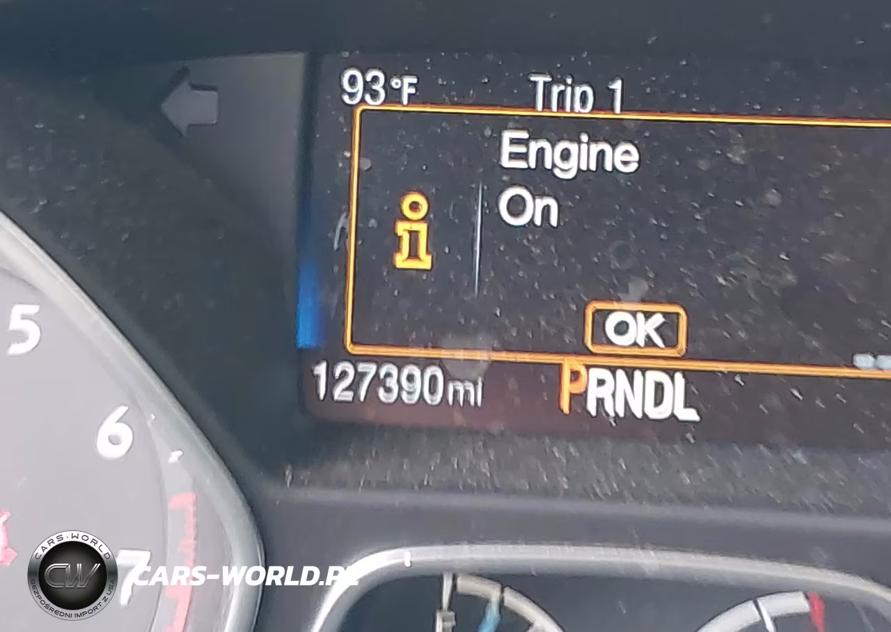 2018 Ford Focus Se VIN:1FADP3F22JL256458 - 15