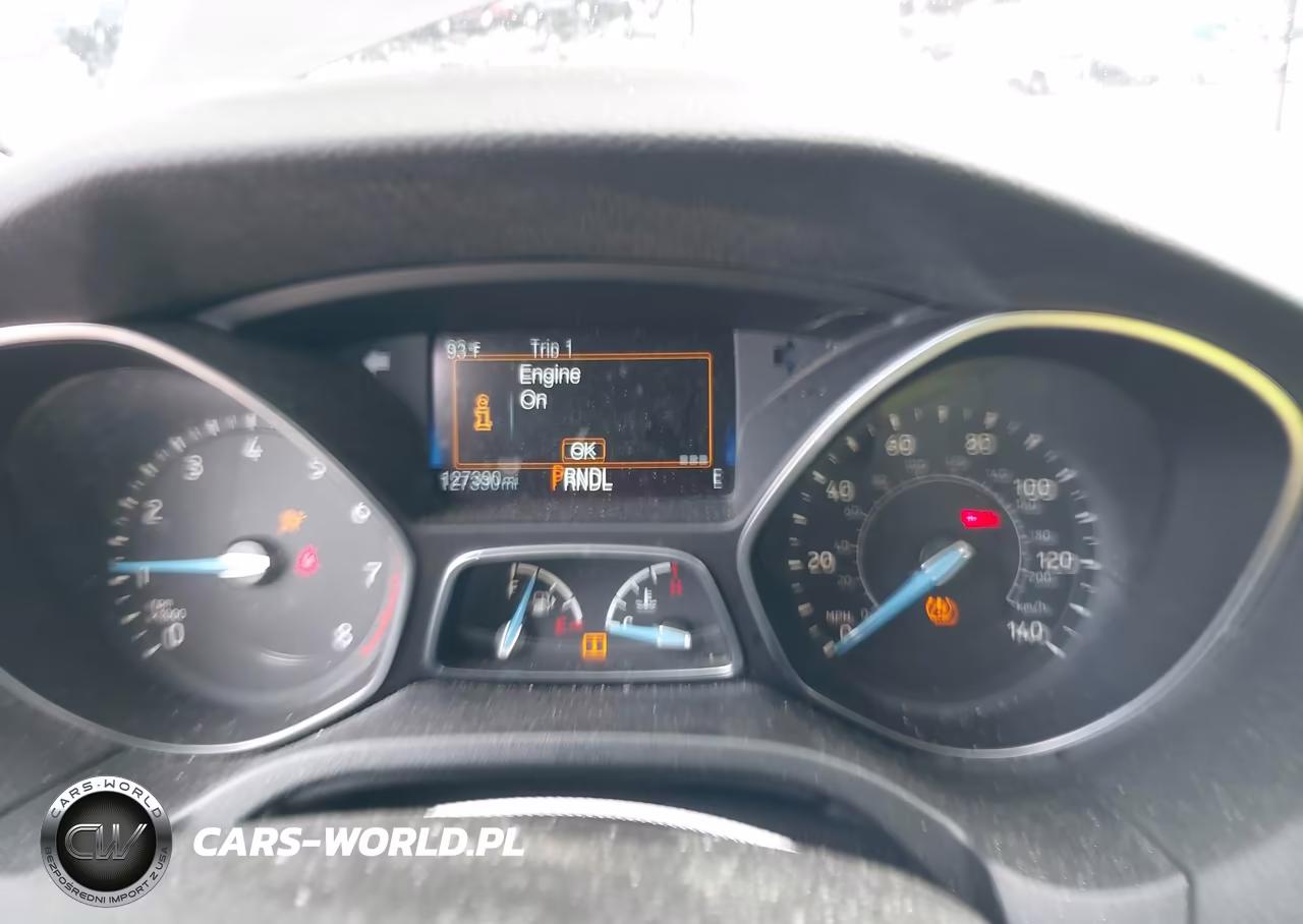 2018 Ford Focus Se VIN:1FADP3F22JL256458 - 7
