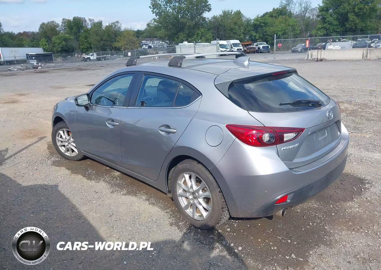 2014 Mazda Mazda3 I Touring VIN:JM1BM1L74E1105024 - 3