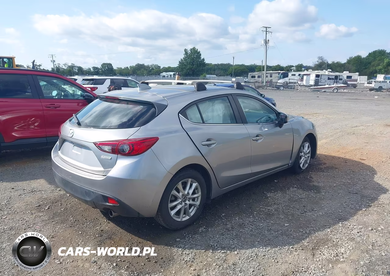 2014 Mazda Mazda3 I Touring VIN:JM1BM1L74E1105024 - 4