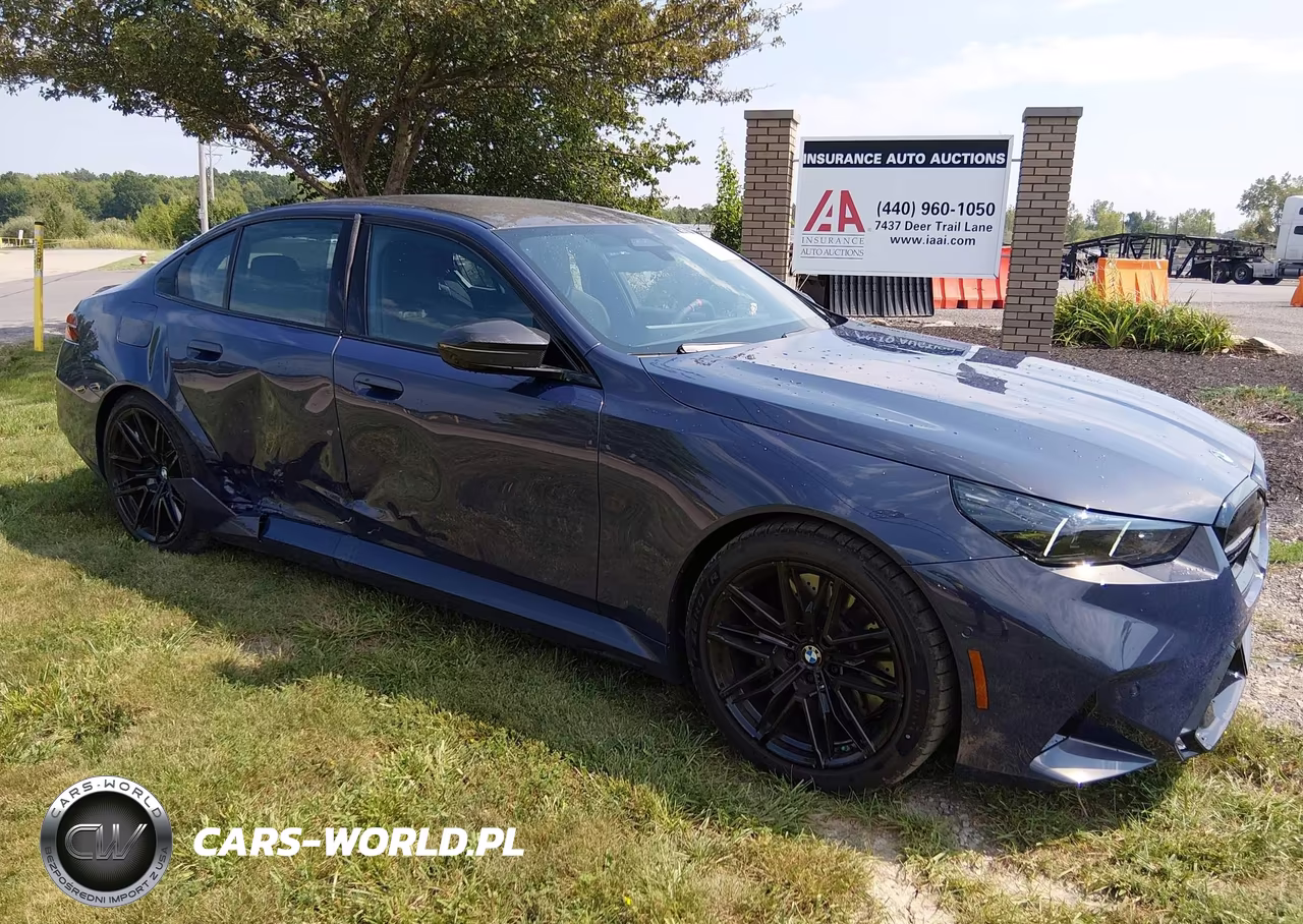 2027 BMW M5 – zdjęcie 1 z 19