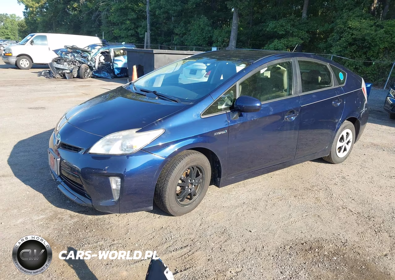 2015 Toyota Prius Two VIN:JTDKN3DU2F0434504 - 2